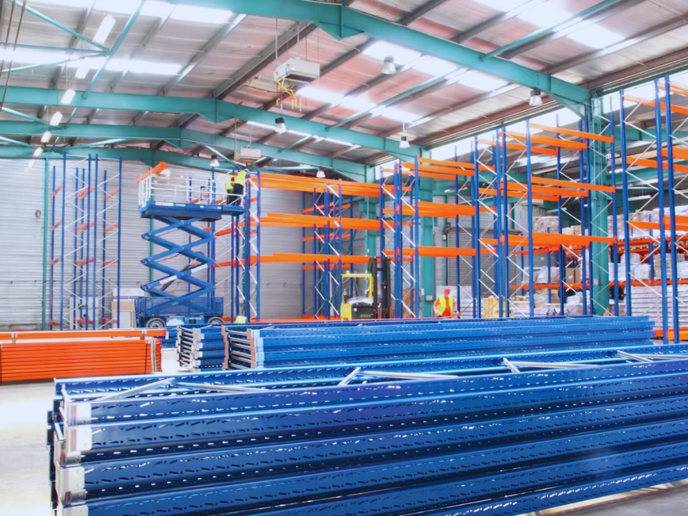 Démontage de rayonnages - chantier OptimSpace