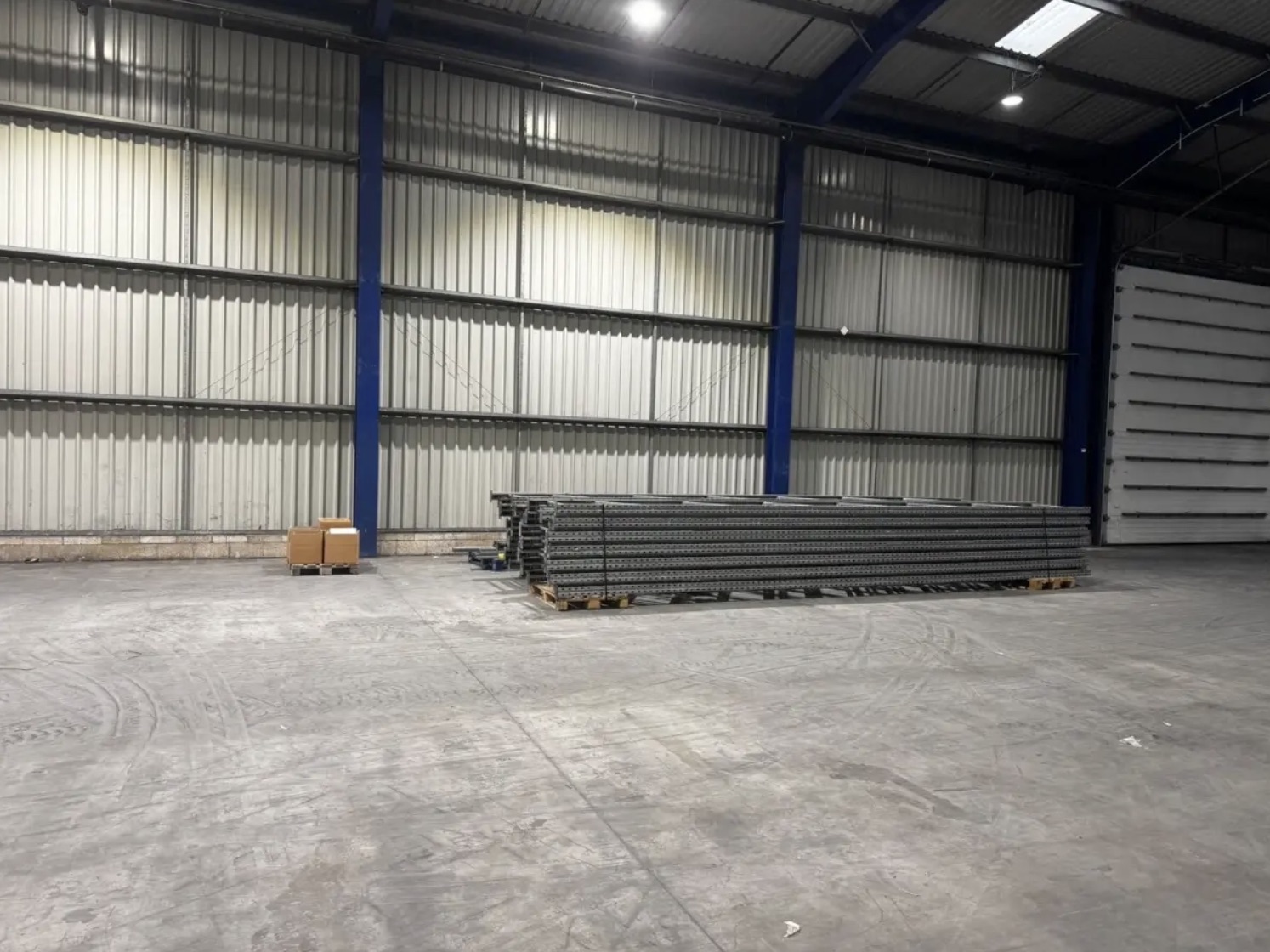 Achat de rayonnages d'occasion - chantier OptimSpace